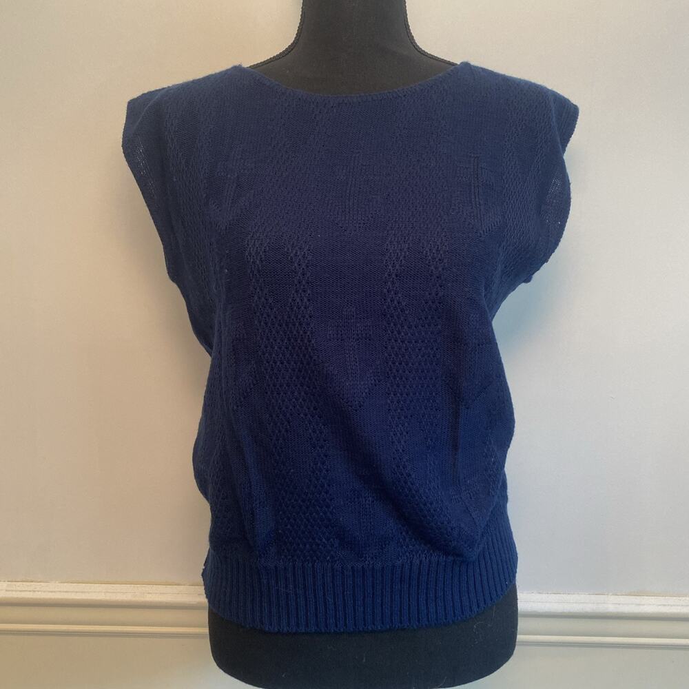 VTG Women’s Sweater Vest Large Blue Nautical Anchor Sleeveless USA Keneth Too!